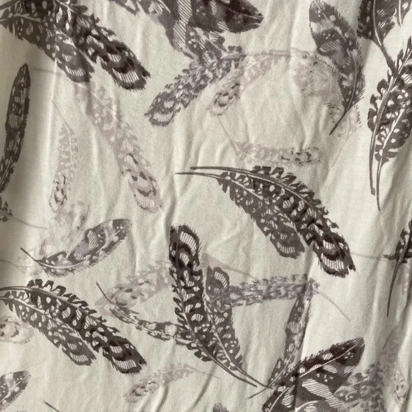 Threads 4 Thoughts Feather dress - Picture 4 of 5